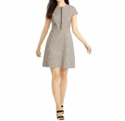 Wholesale 🛒 Elie Tahari 👩 women Louisa Printed Zip Front 👗 Dress in Black Sorrel ✔️